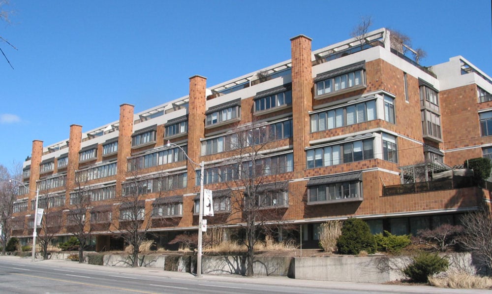 315 Avenue Road, Toronto, ON M4V 2H2