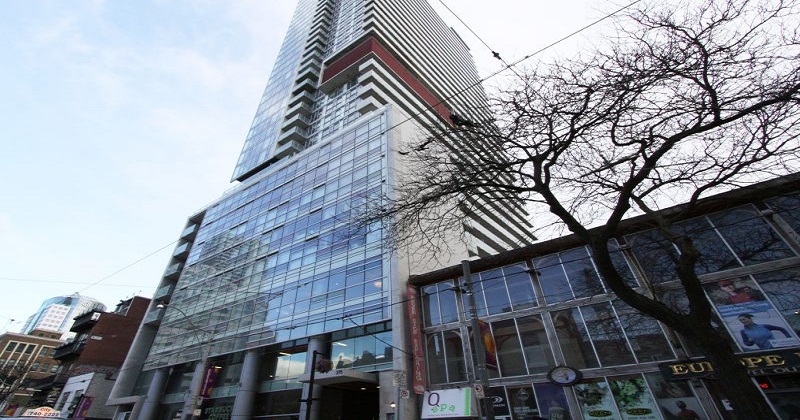 375 King Street West, Toronto, ON M5V 1K1