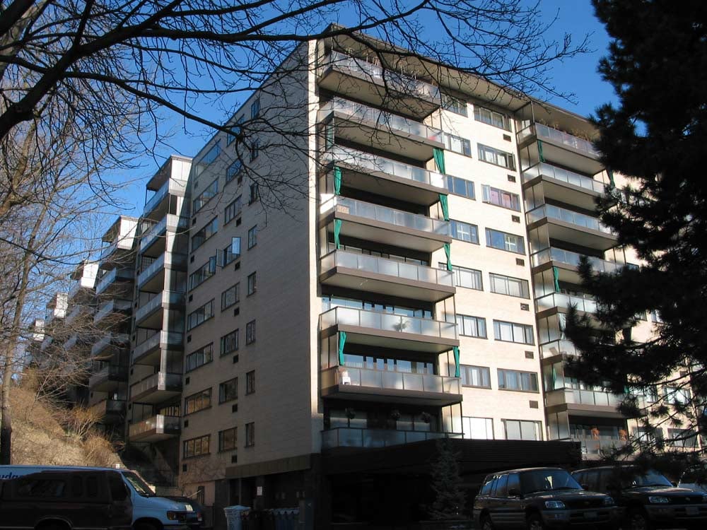 120 Rosedale Valley Road, Toronto, ON M4W 1P8 - 2