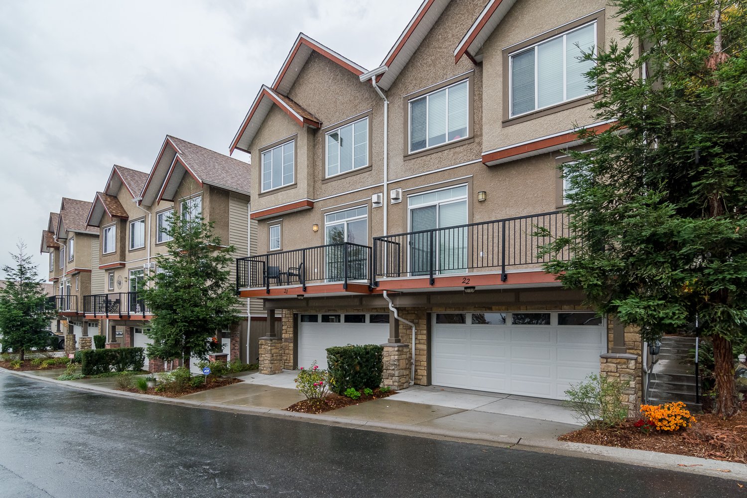 35626 McKee Road, Abbotsford, BC V3G 2L6 - 2