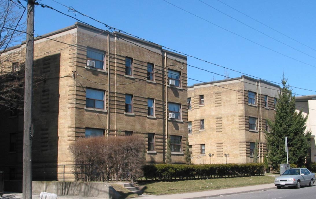 1660 Bathurst Street, Toronto, ON M5P 3K1