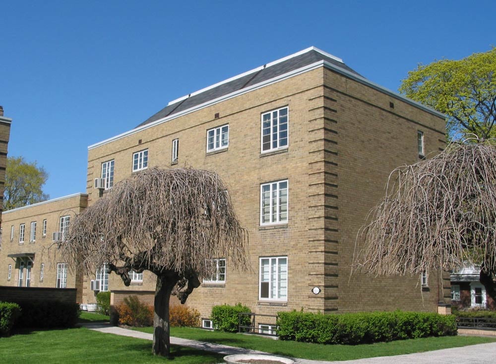 1477 Bayview Avenue, Toronto, ON M4G 3B2