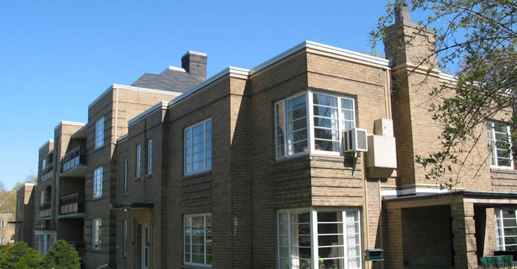 1477 Bayview Avenue, Toronto, ON M4G 3B2