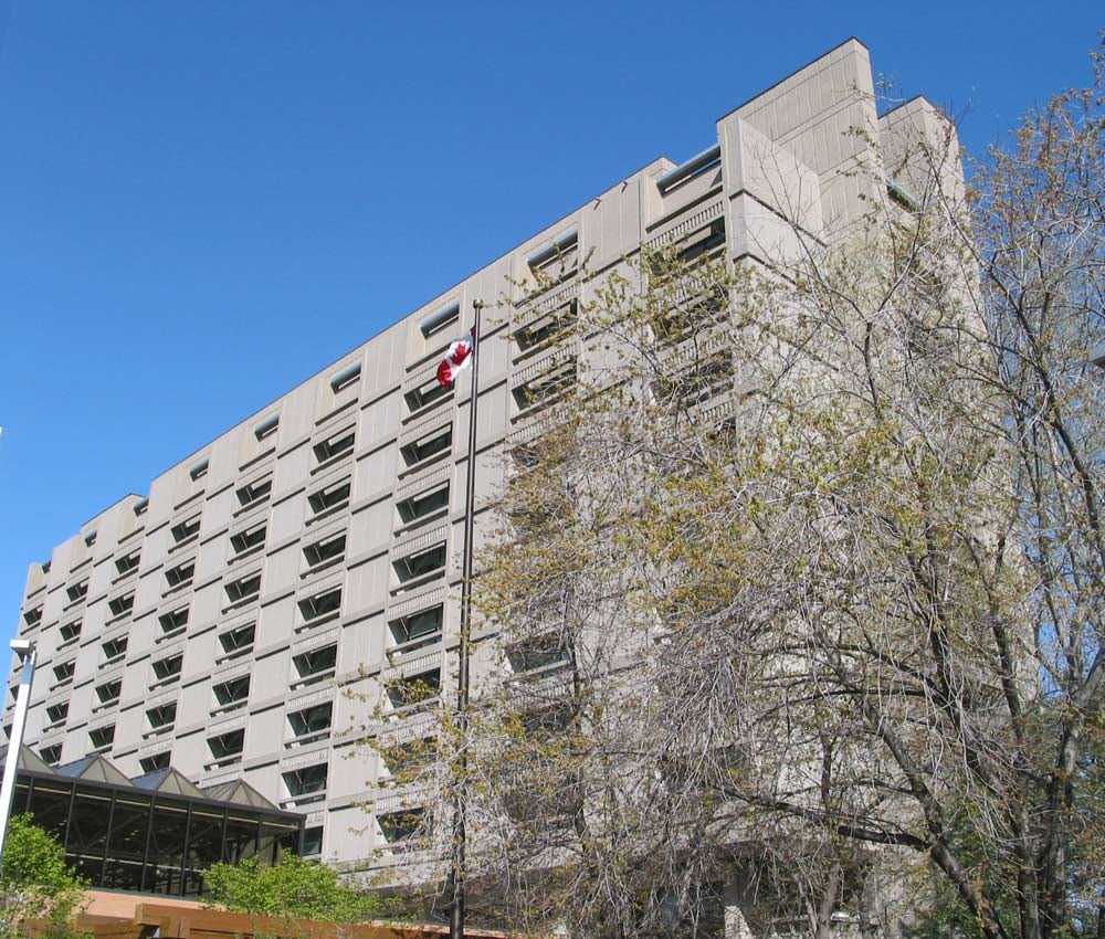 3560 Bathurst Street, Toronto, ON M6A 2X8 - 2