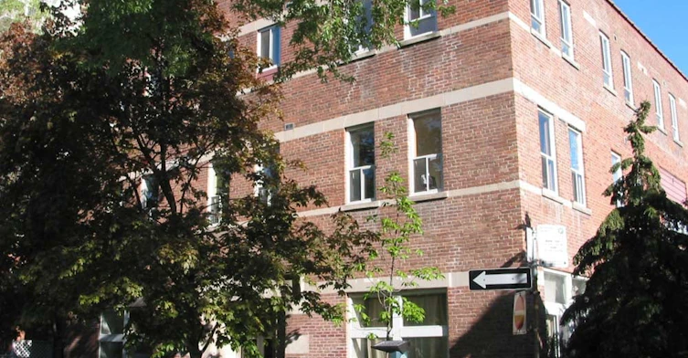 11 Sullivan Street, Toronto, ON M5T 1B8 - 2