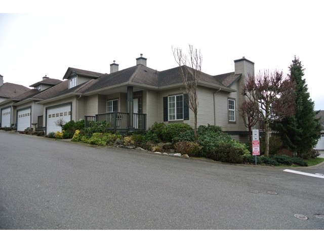 2088 Winfield Drive, Abbotsford, BC V3G 3C3