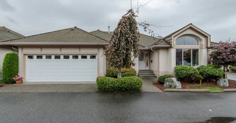 30703 Blueridge Drive, Abbotsford, BC V2T 6M8