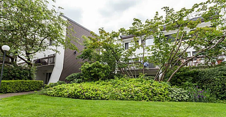 7363 Montecito Drive, Burnaby, BC V5A 1R4
