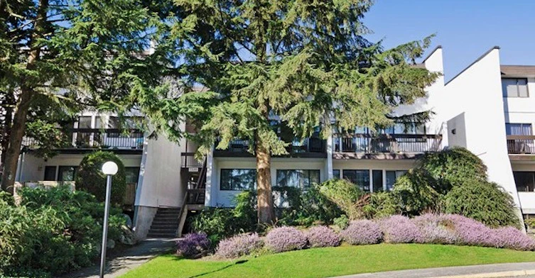 7335 Montecito Drive, Burnaby, BC V5A 1R3
