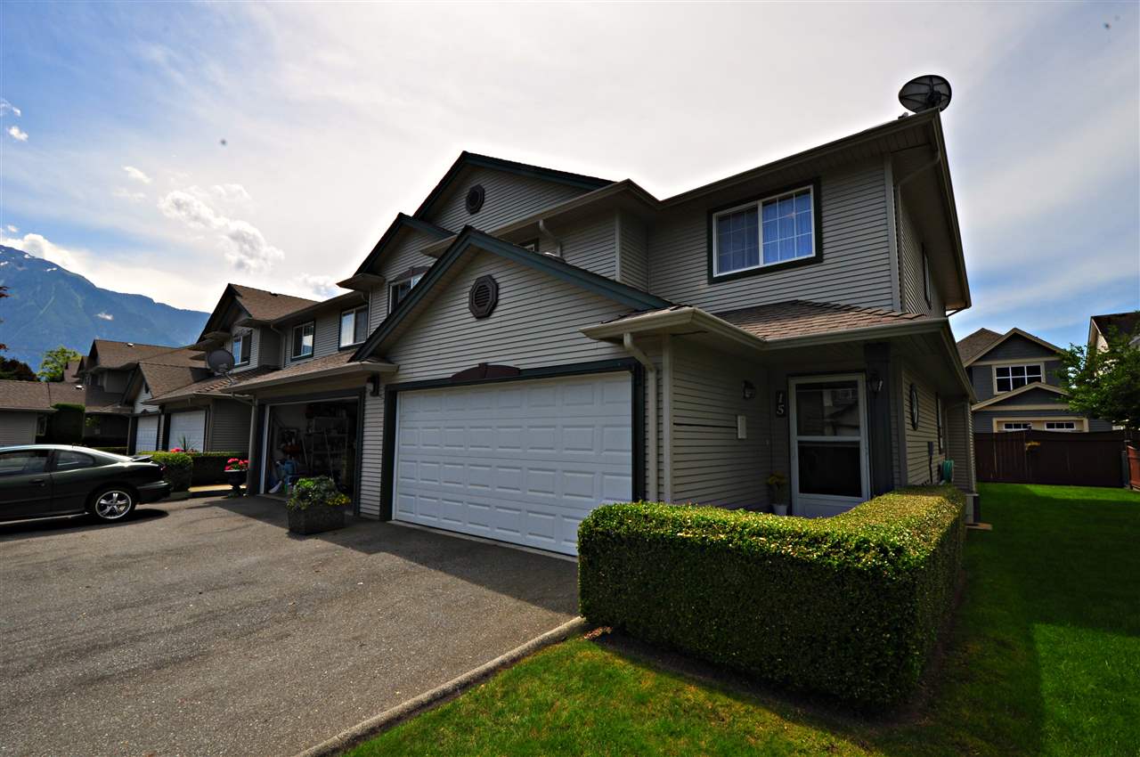 1530 Mackay Crescent, Agassiz, BC V0M 1A3