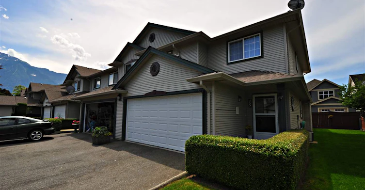 1530 Mackay Crescent, Agassiz, BC V0M 1A3