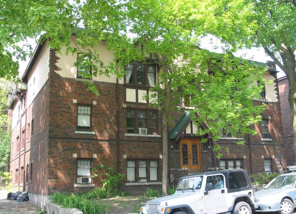 82 Willow Avenue, Toronto, ON M4E 3K2 - 2