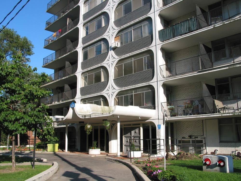 425 Avenue Road, Toronto, ON M4V 2H7 - 2