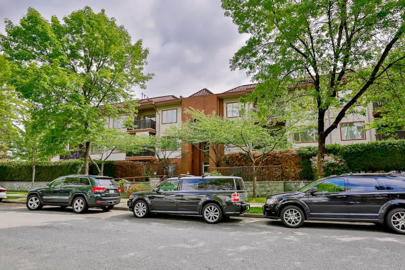6688 Burlington Avenue, Burnaby, BC V5H 3M9