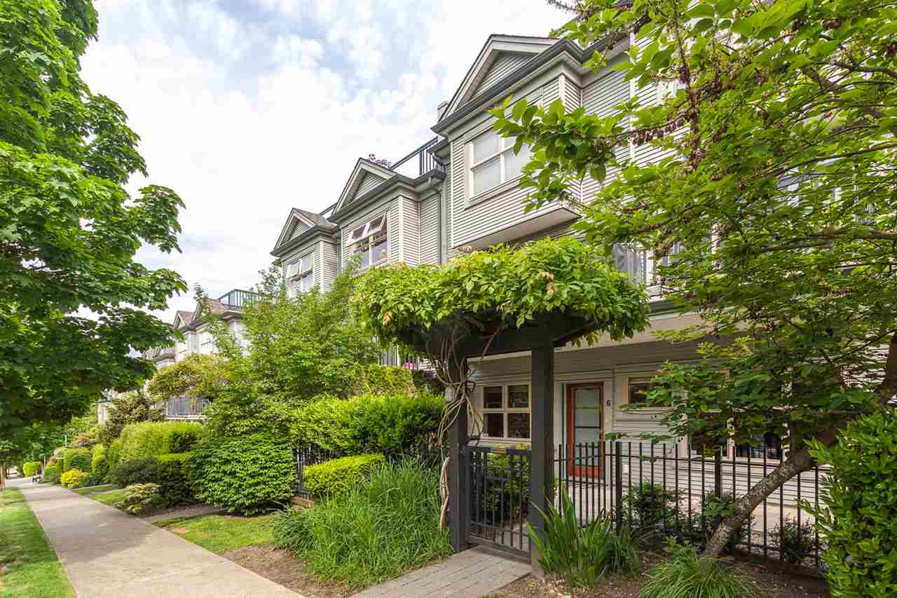 3855 Pender Street, Burnaby, BC V5C 1W5