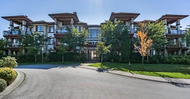 16483 64th Avenue, Surrey, BC V3S 6V7