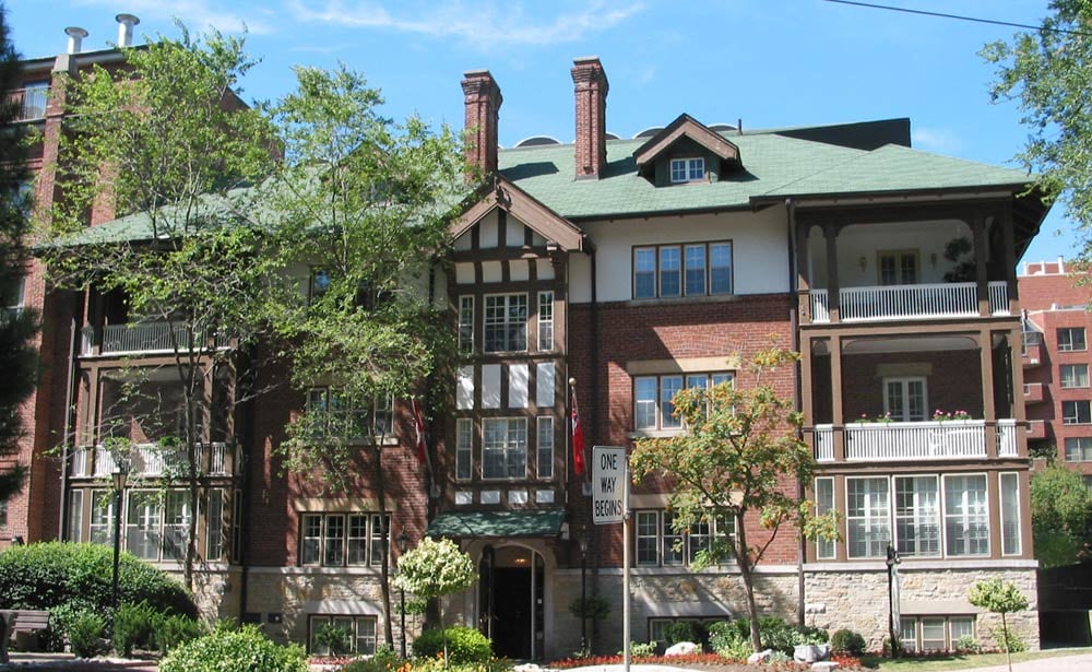 54 Foxbar Road, Toronto, ON M4V 2G6