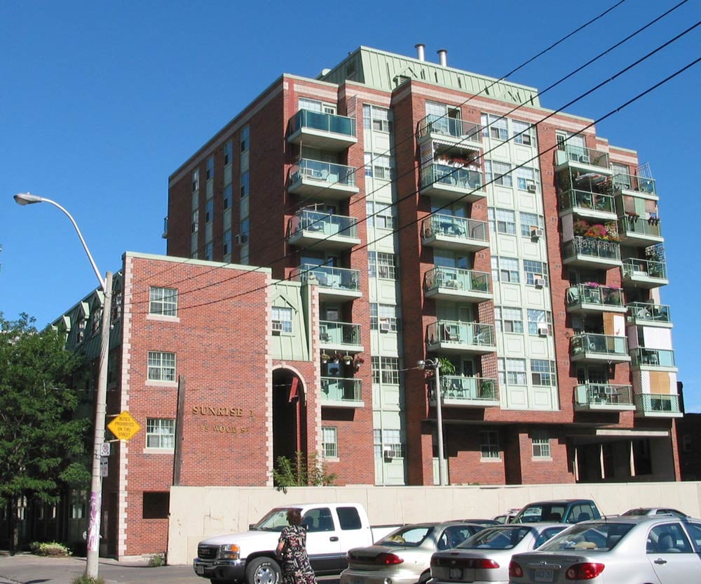 95 Wood Street , Toronto, ON M4Y 2Z3