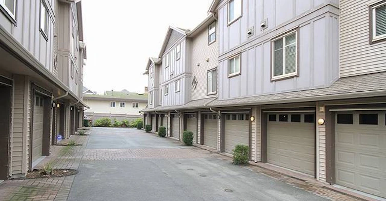 3139 Smith Avenue, Burnaby, BC V5G 2S8