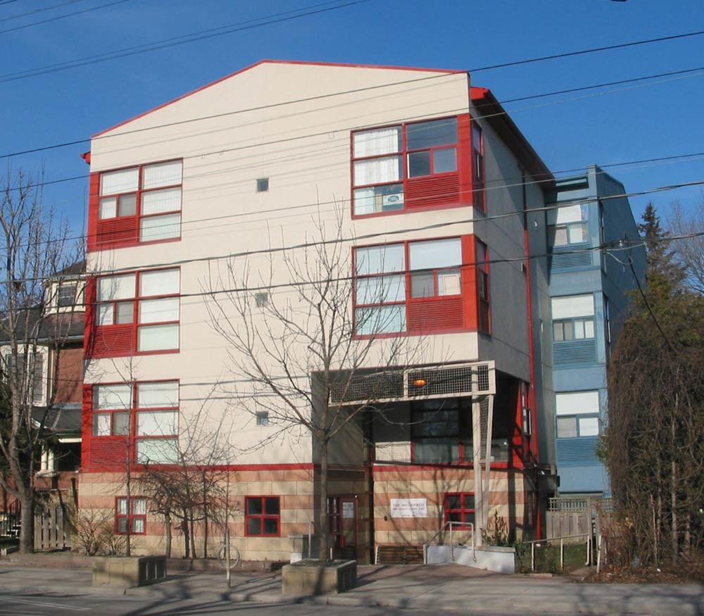 1480 Queen Street East, Toronto, ON M4L 1E3