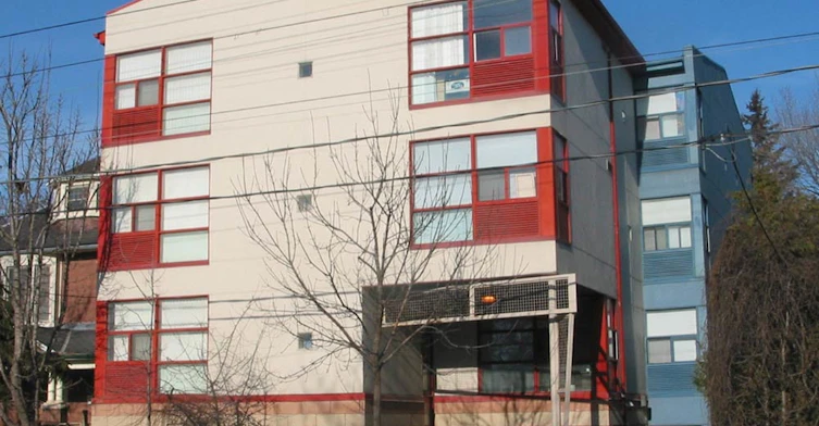 1480 Queen Street East, Toronto, ON M4L 1E3