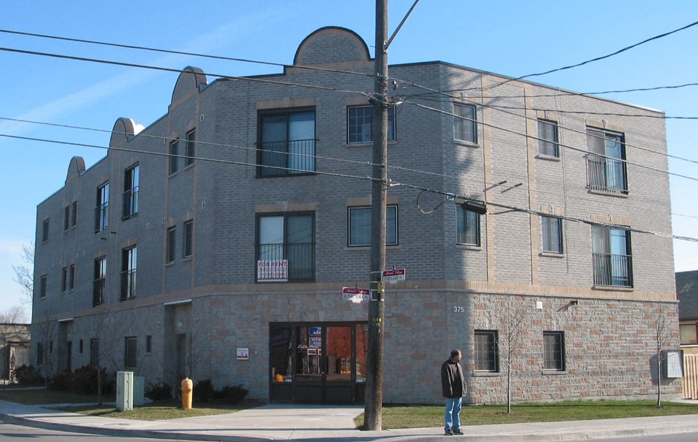 375 Royal York Road, Toronto, ON M8Y 2R1