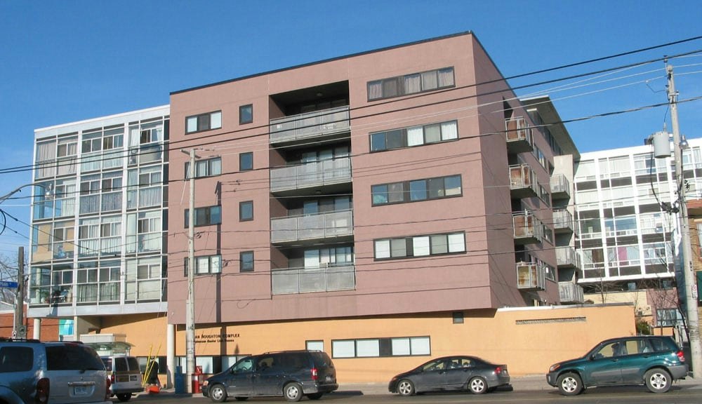 11 Main Street, Toronto, ON M4E 3W1 - 2