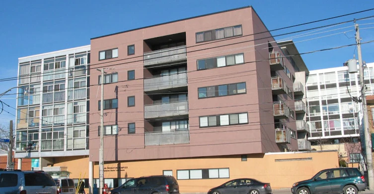 11 Main Street, Toronto, ON M4E 3W1 - 2