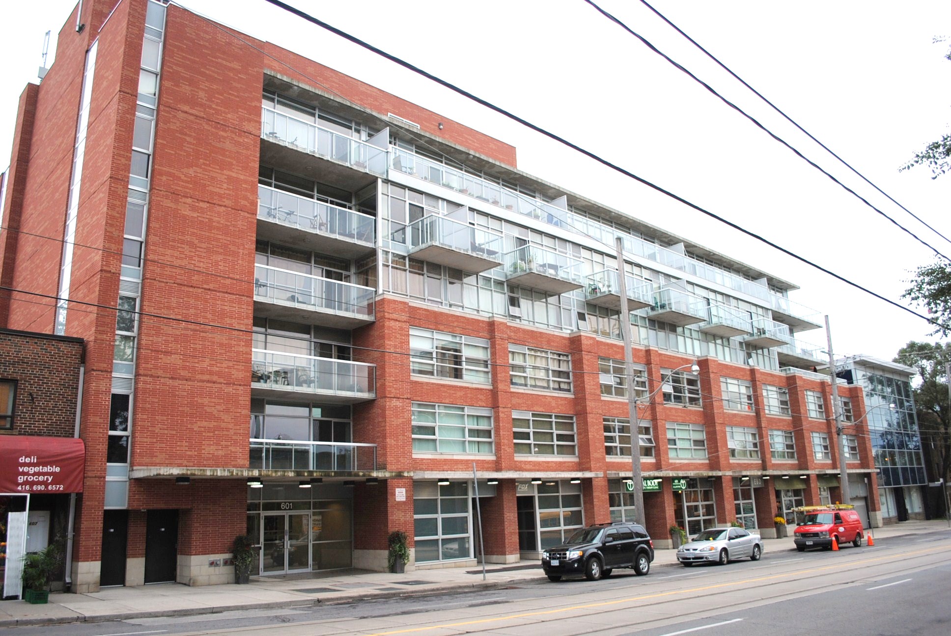 601 Kingston Road, Toronto, ON M4E 1R3