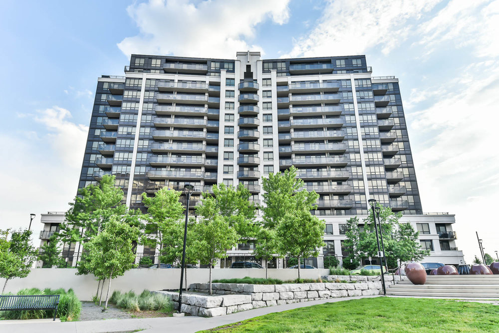 1070 Sheppard Avenue West, Toronto, ON M3J 0H1