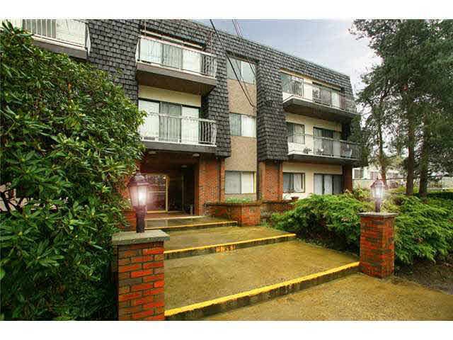 7428 19th Avenue, Burnaby, BC V3N 1E1