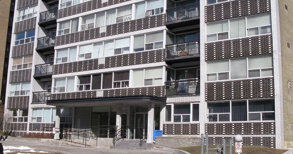 680 Roselawn Avenue, Toronto, ON M5N 1L3 - 2