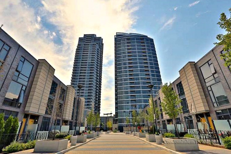 Valhalla Inn, 1 Valhalla Inn Road Toronto, ON | REW