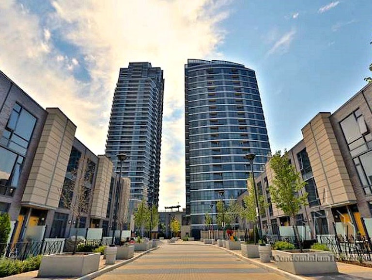 Valhalla Inn, 1 Valhalla Inn Road Toronto, ON | REW