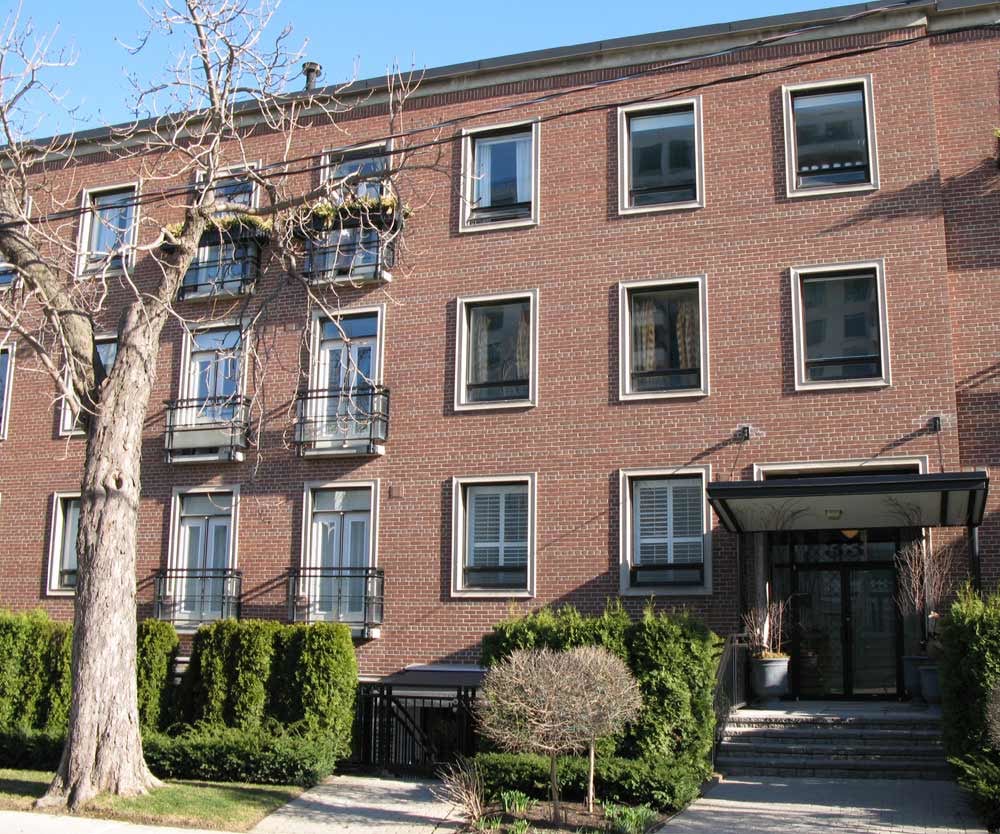 33 Price Street, Toronto, ON M4W 1Z1 - 2