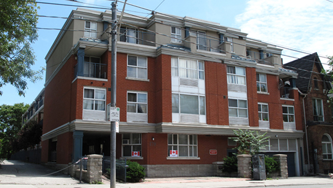 179 Broadview Avenue , Toronto, ON M4M 2G5