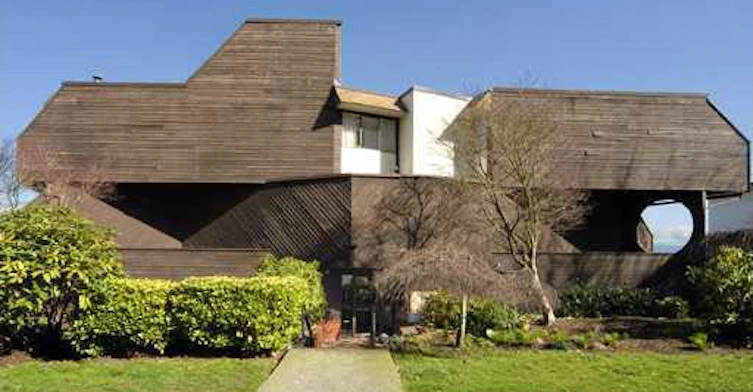 4625 Grange Street, Burnaby, BC V5H 1R1