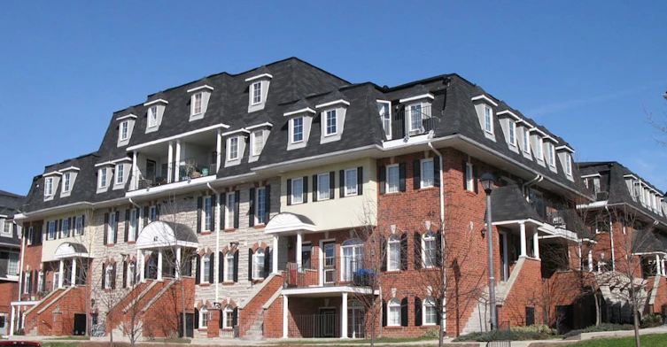 62 Sidney Belsey Crescent, Toronto, ON M6M 5J3
