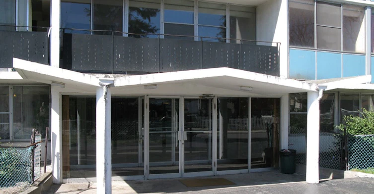 29 Church Street, Toronto, ON M9N 1M6 - 2