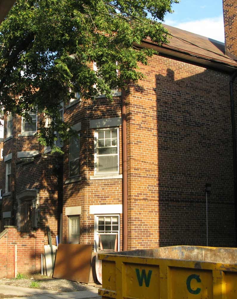 317 Lonsdale Road, Toronto, ON M4V 1X3