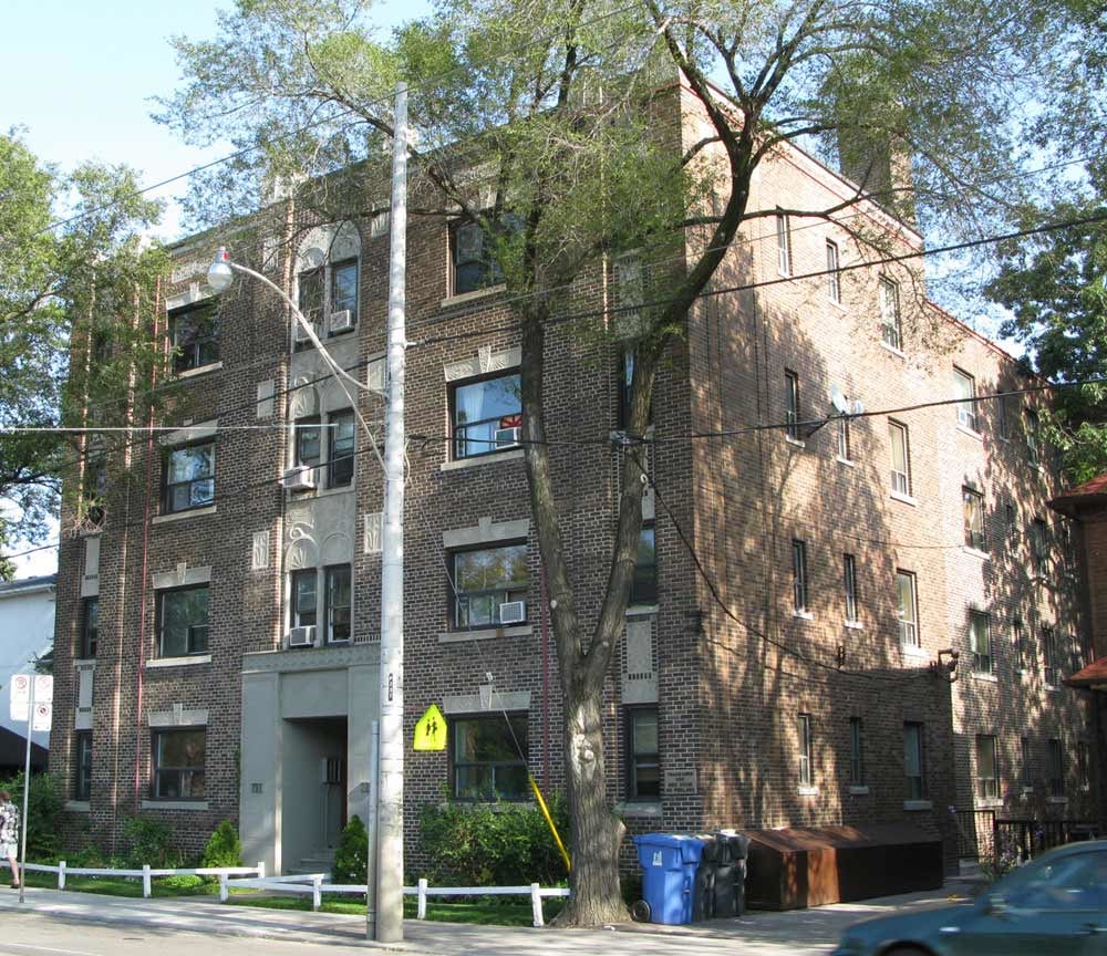 737 Kingston Road, Toronto, ON M4E 1R8 - 2