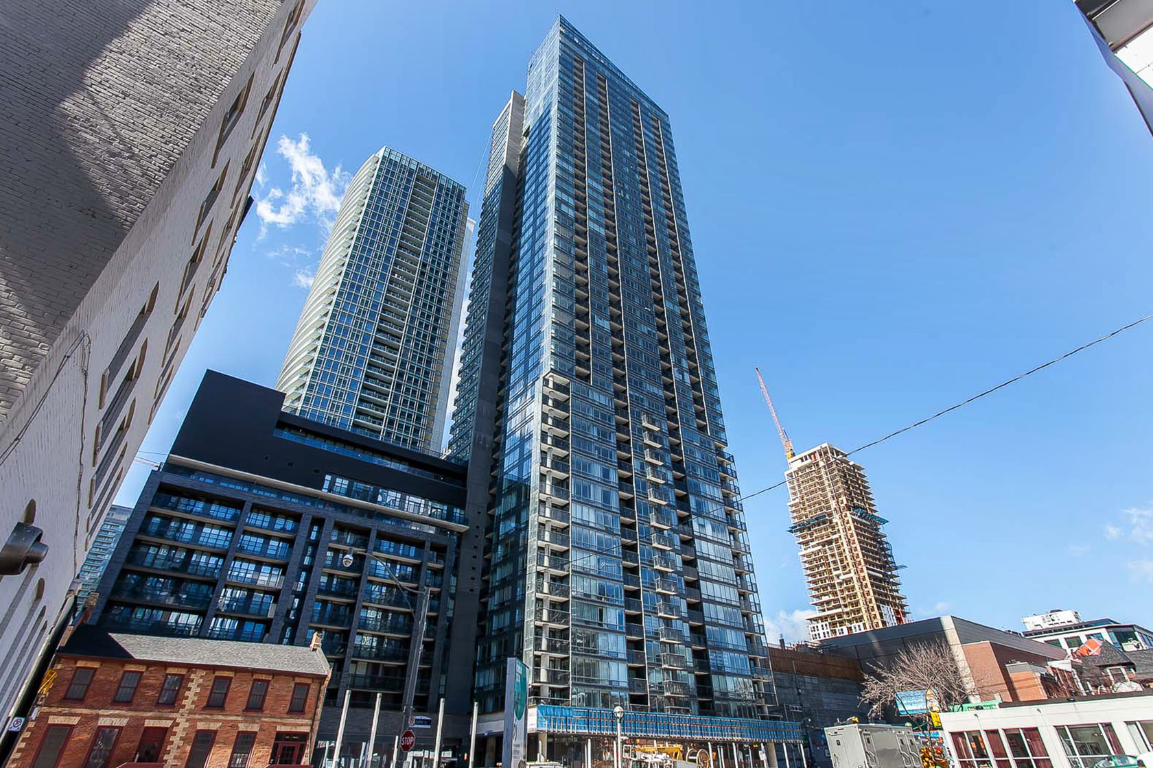295 Adelaide Street West , Toronto, ON M5V 0L4