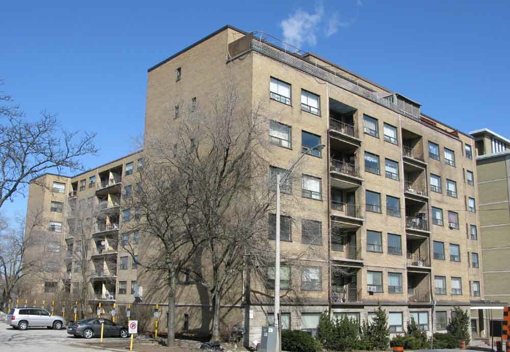 660 Eglinton Avenue West, Toronto, ON M5N 1C3 - 2