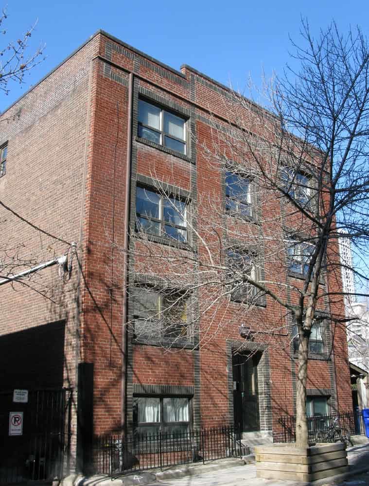 54 Bleecker Street, Toronto, ON M4X 1L8