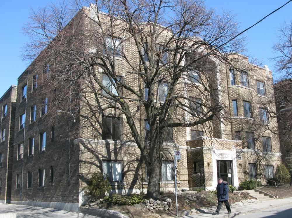 320 Lonsdale Road, Toronto, ON M4V 1X4