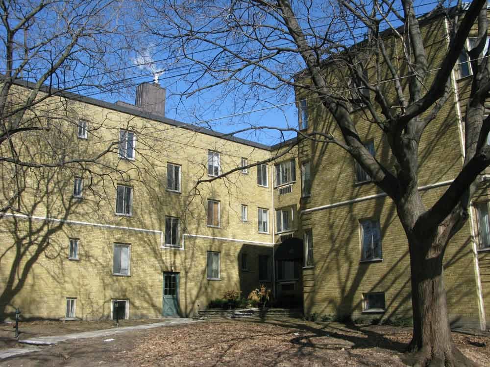 117 Old Forest Hill Road, Toronto, ON M5P 2R8 - 2