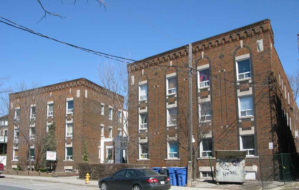 205 Vaughan Road, Toronto, ON M6C 2M3