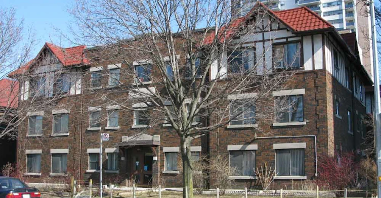 175 Vaughan Road, Toronto, ON M6C 2M4