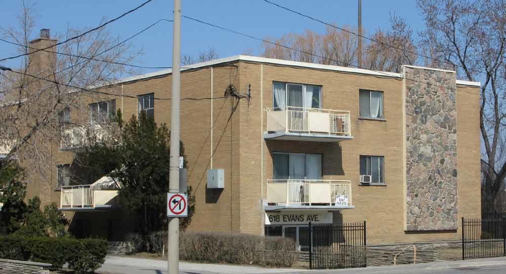 618 Evans Avenue, Toronto, ON M8W 2W6