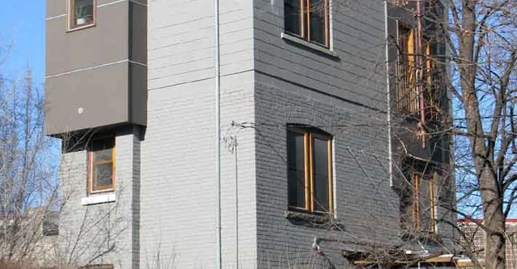 22 Cunningham Avenue, Toronto, ON M6K 1P2